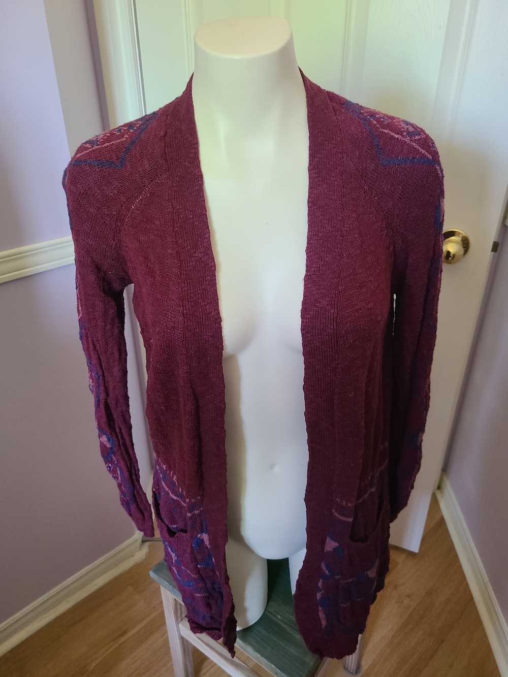 La Hearts Women's Plum Open-Front Knit Cardigan with Patterned Accents